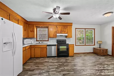 121 Dale Earnhardt Drive, Burnsville, NC 28714 - Photo 8