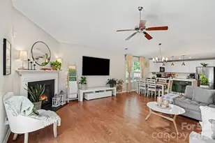 4727 McClure Rd, Charlotte, NC 28216 - Photo 10