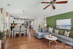 4727 McClure Rd, Charlotte, NC 28216 - Photo 12