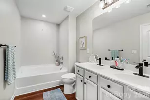 4727 McClure Rd, Charlotte, NC 28216 - Photo 26