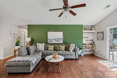 4727 McClure Road, Charlotte, NC 28216 - Photo 8