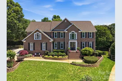 8901 Whipps Cross Court, Waxhaw, NC 28173 - Photo 2