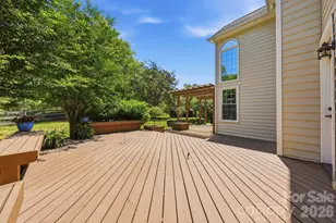 8901 Whipps Cross Ct, Waxhaw, NC 28173 - Photo 46