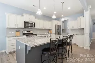 4615 Selhurst Dr, Fort Mill, SC 29707 - Photo 10