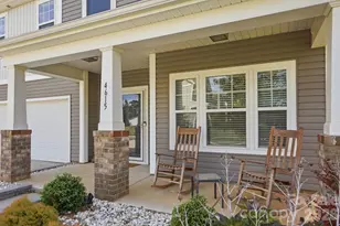 4615 Selhurst Dr, Fort Mill, SC 29707 - Photo 2