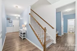 4615 Selhurst Dr, Fort Mill, SC 29707 - Photo 4
