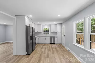 1519 Briarfield Drive, Charlotte, NC 28205 - Photo 14