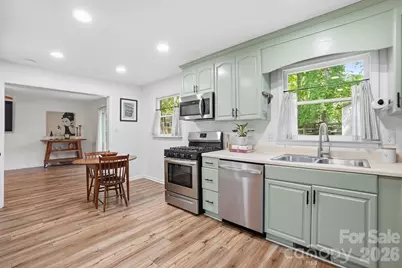 5060 Suwarrow Circle, Tega Cay, SC 29708 - Photo 8