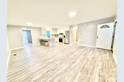 1586 Kenlane Drive, Hickory, NC 28601 - Photo 6