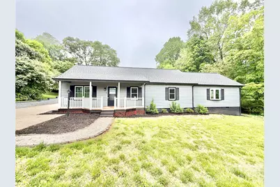 1586 Kenlane Drive, Hickory, NC 28601 - Photo 1