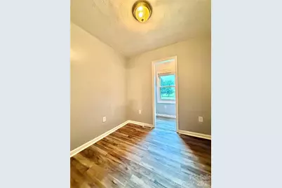 1586 Kenlane Drive, Hickory, NC 28601 - Photo 20