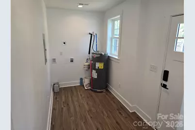 813 Highland Avenue SE, Hickory, NC 28602 - Photo 16