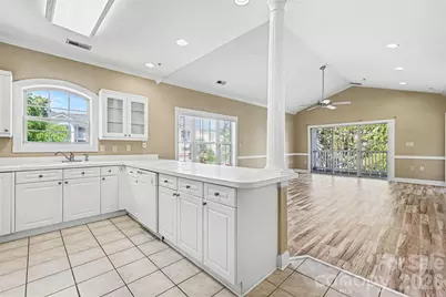 9241 Meadow Vista Road, Charlotte, NC 28213 - Photo 8