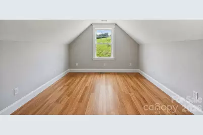 1060 California Creek Road, Mars Hill, NC 28754 - Photo 16