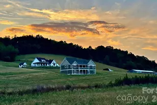 1060 California Creek Rd, Mars Hill, NC 28754 - Photo 26