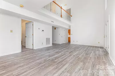 570 29th Avenue Drive NW, Hickory, NC 28601 - Photo 10