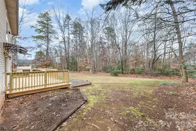 570 29th Avenue Drive NW, Hickory, NC 28601 - Photo 24