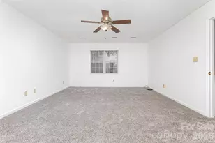 570 29th Ave Dr NW, Hickory, NC 28601 - Photo 20