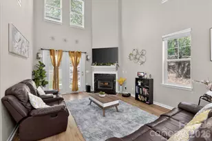 10810 Princeton Village Dr, Charlotte, NC 28277 - Photo 4