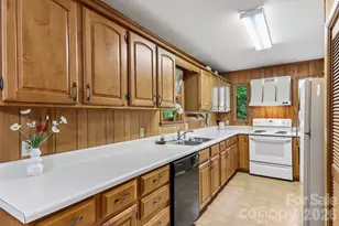 267 Caldwell Dr, Maggie Valley, NC 28751 - Photo 16