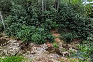 1034 Kyles Creek Rd, Hendersonville, NC 28792 - Photo 6