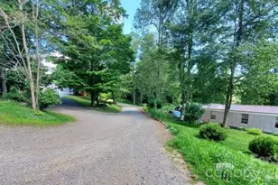 30 Little Rock Rd, Newland, NC 28657 - Photo 1