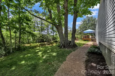 30 Little Rock Road, Newland, NC 28657 - Photo 12