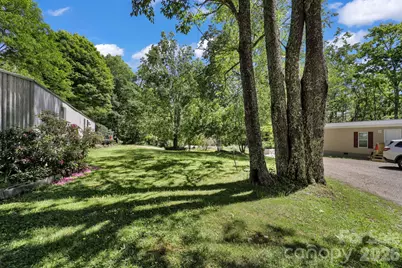 30 Little Rock Road, Newland, NC 28657 - Photo 18