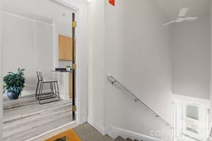 522 New Bern Station Ct, Charlotte, NC 28209 - Photo 2