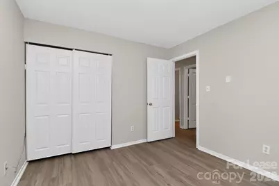 6300 Dwightware Boulevard, Charlotte, NC 28227 - Photo 12