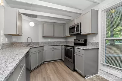 6300 Dwightware Boulevard, Charlotte, NC 28227 - Photo 6