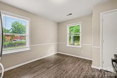 603 Dobson Drive, Charlotte, NC 28213 - Photo 10