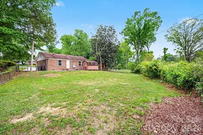 603 Dobson Drive, Charlotte, NC 28213 - Photo 20