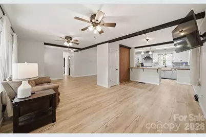 1108 Delwood Drive SW, Lenoir, NC 28645 - Photo 6