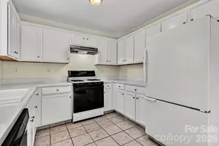 3218 Silver Spur Ct, Charlotte, NC 28273 - Photo 6