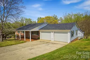 2174 Chester Ave, Morganton, NC 28655 - Photo 18