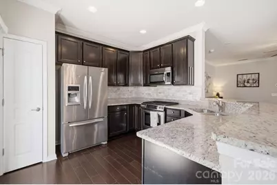 2441 Diplomat Lane, Charlotte, NC 28210 - Photo 10
