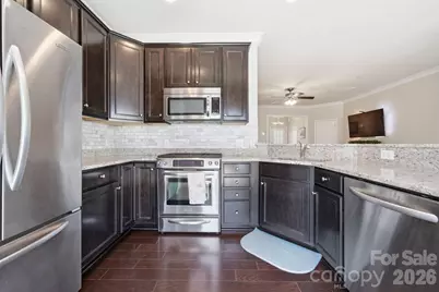 2441 Diplomat Lane, Charlotte, NC 28210 - Photo 12