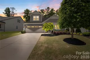 445 Sandbar Pt, Clover, SC 29710 - Photo 1