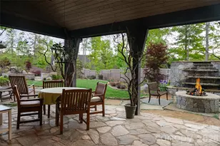 18 Fairsted Dr, Asheville, NC 28803 - Photo 8