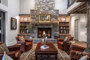 18 Fairsted Dr, Asheville, NC 28803 - Photo 2