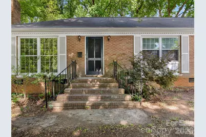 4701 Aspen Court, Charlotte, NC 28210 - Photo 2