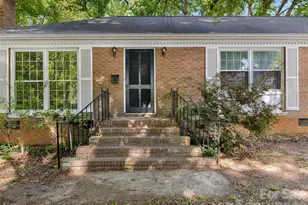 4701 Aspen Ct, Charlotte, NC 28210 - Photo 2