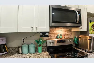 214 W Church Street, Jefferson, SC 29718 - Photo 12