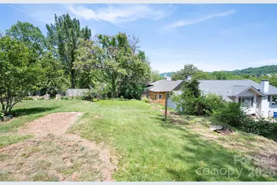 39 Bartlett Street, Asheville, NC 28801 - Photo 36