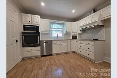 4426 Holbrook Drive, Charlotte, NC 28205 - Photo 4