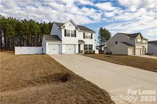 824 Yorkshire Dr, Albemarle, NC 28001 - Photo 1
