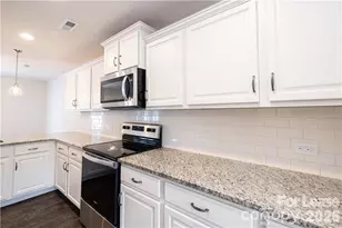 824 Yorkshire Dr, Albemarle, NC 28001 - Photo 14