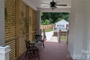 933 W Warren St, Shelby, NC 28150 - Photo 6