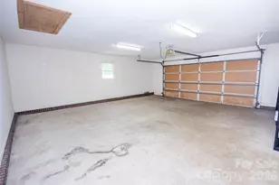 350 Josey Rd, Statesville, NC 28625 - Photo 14
